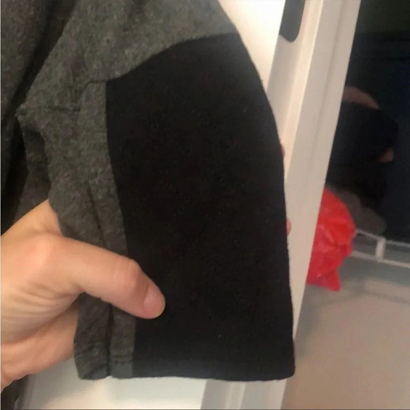 Laundry shelli segal grey top - Picture 3 of 4